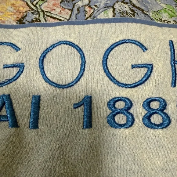 Vincent Van Gogh Iris Painting Embroidered Blue Art Sweatshirt Size XL 1X NWOT - Picture 4 of 12